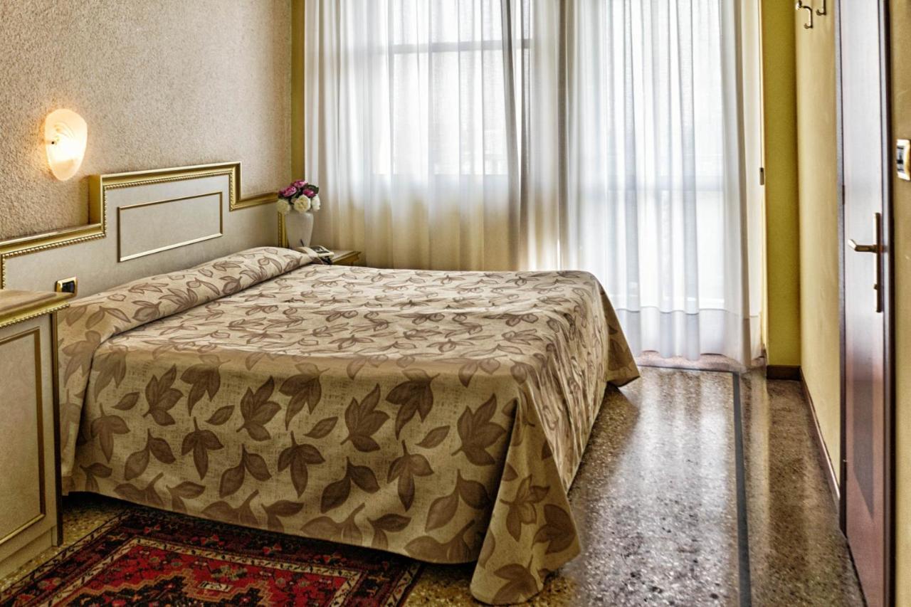 Hotel Internazionale Terme Abano Terme Eksteriør bilde