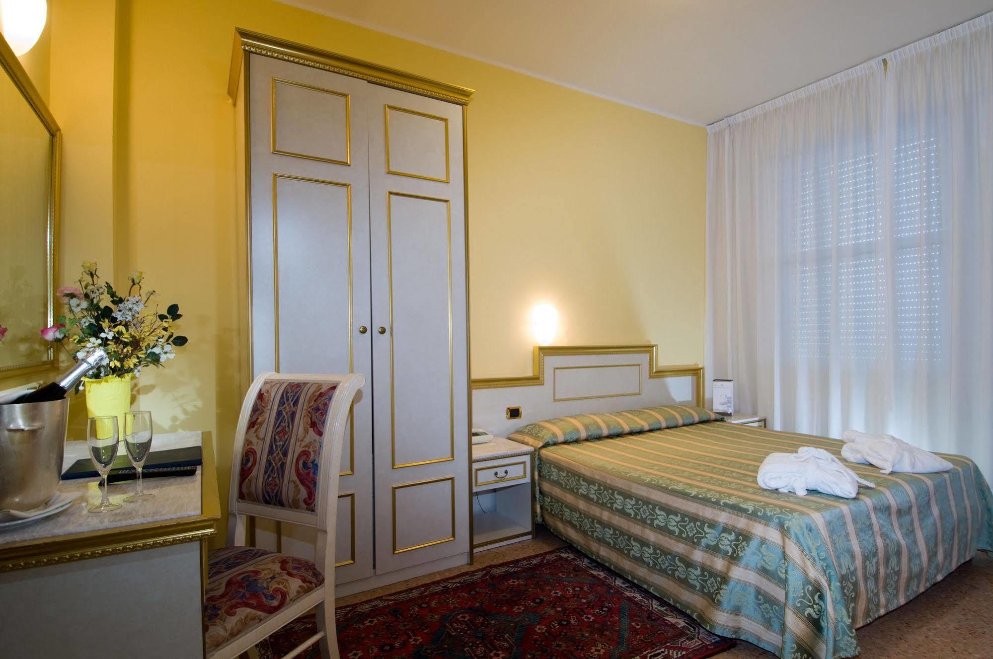 Hotel Internazionale Terme Abano Terme Eksteriør bilde
